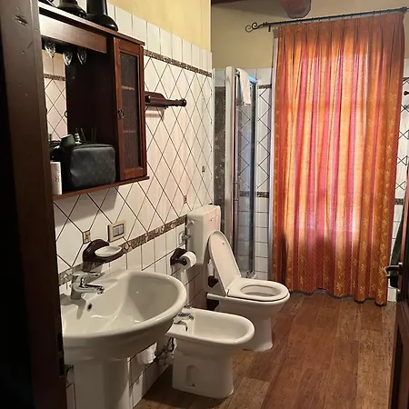 Alloggio per agriturismo Fattoria Delle Vignole Sommariva Perno